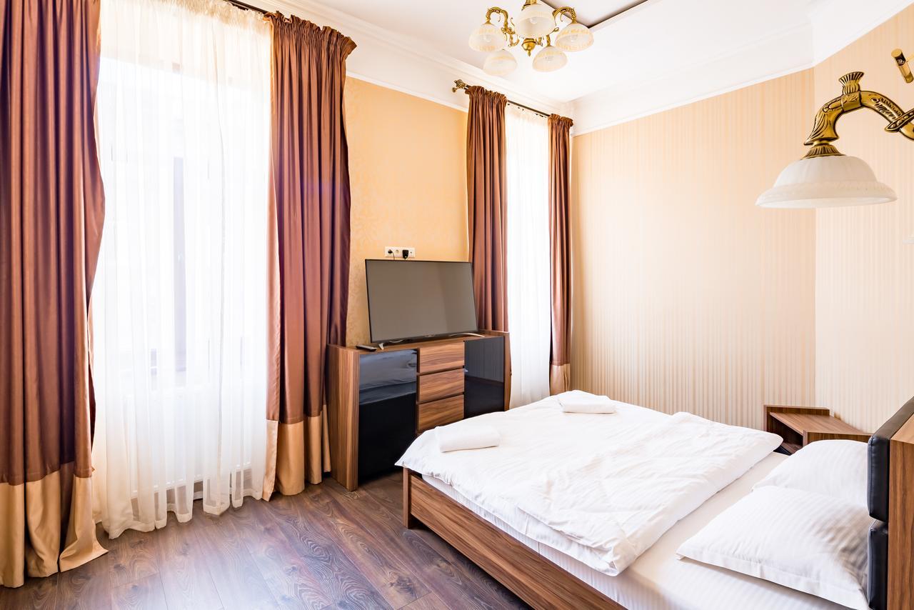 Leogrand Apartments On Doroshenka Street 1 Lemberg Exterior foto